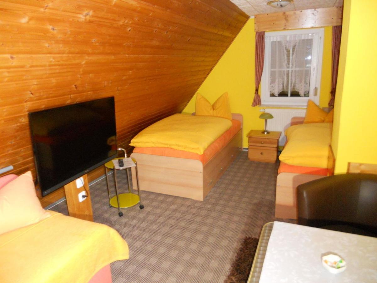 Familienpension Erfurt Exterior foto